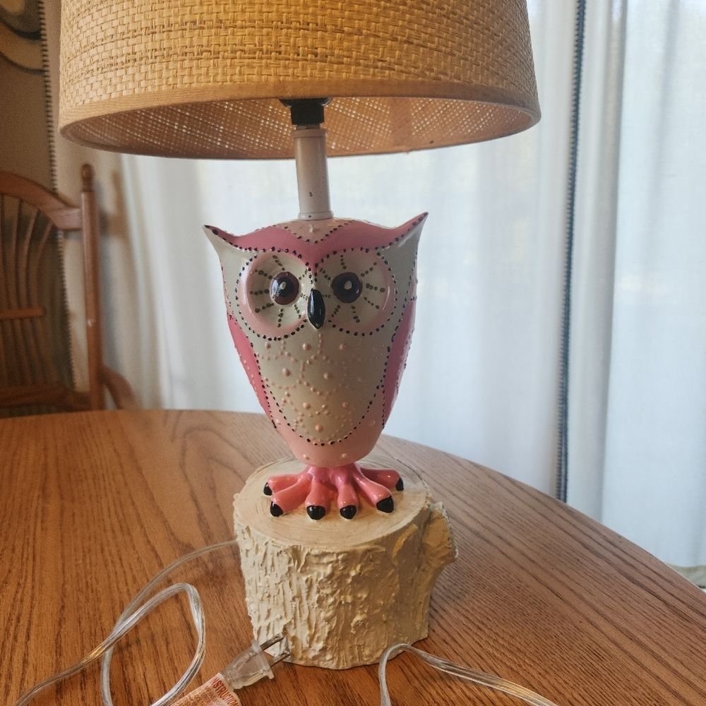 Owl Table Lamp with Pink and Beige Design